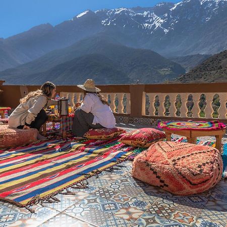 Amazigh Family Riad 임릴 외부 사진