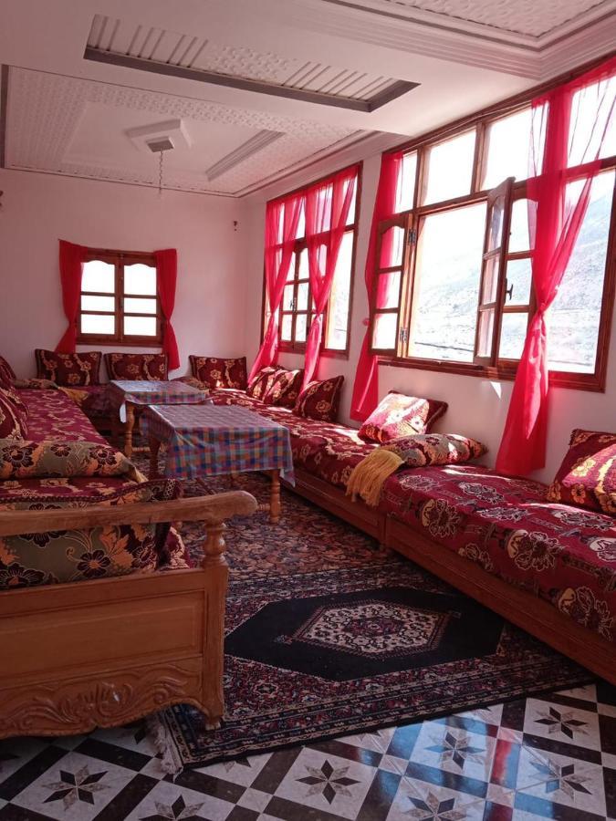 Amazigh Family Riad 임릴 외부 사진